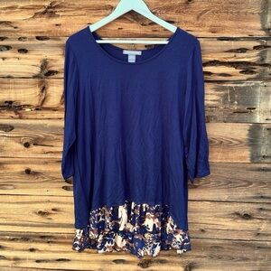 KATE & MALLORY | Blue Floral 3/4 Sleeve Tunic Blouse L